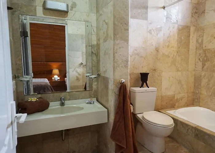 Guildwood Bali 4* サヌール